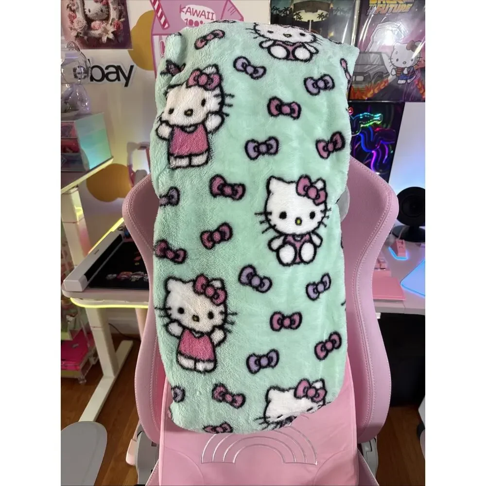 Hello Kitty Throw Blanket Ultra Fine Faux Green Fur Bowtastic Pink 2024 Sanrio